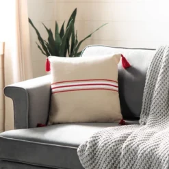 Ralen Pillow - Safavieh