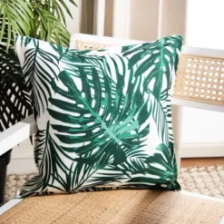 Andala Pillow - Green/White - 18" X 18" - Safavieh